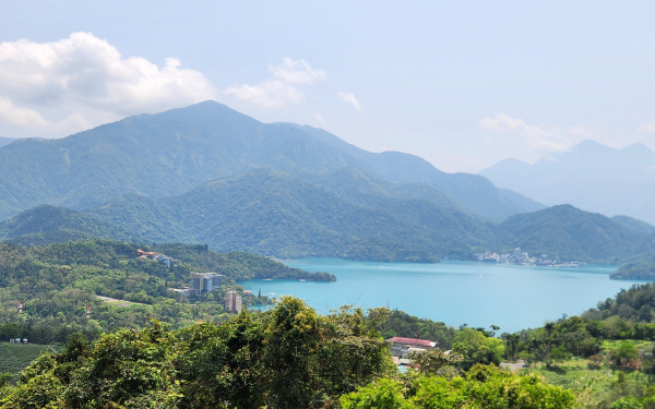 溪頭自然教育園區，妖怪村，貓囒山，日月潭環湖步道，涵碧文學步道