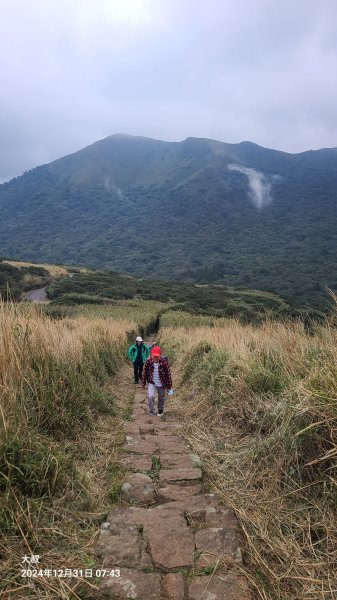 20024-1231臺北大縱走第二段：大屯主西南二子坪O型2680141