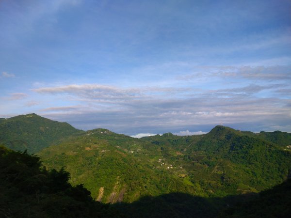 雲嶺之丘-石壁遊龍湖步道(石壁仙谷)1186388