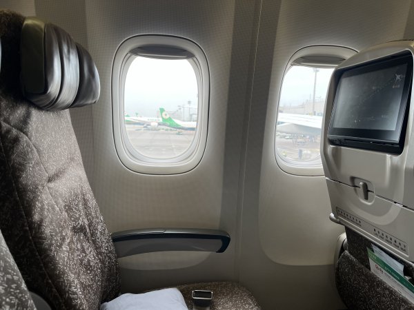 2025_0419 倫敦馬拉松順遊西歐 D1(台北-阿姆斯特丹)2785525