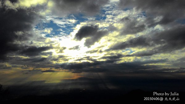 北大武山 雨後的夕陽雲海與日出879108