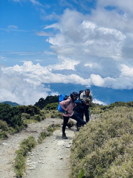 2022/06/02-2022/06/03(兩天一夜-嘉明湖/向陽山/三叉山)1728652