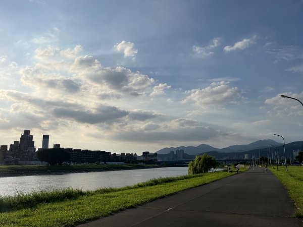 [跟著2025雙北世壯運探索雙北市-10/21] 2025_0615 彩虹木球徑（彩虹河濱公園）2815576