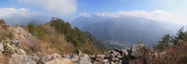 【岳世界】中橫谷關之旅-東卯山步道