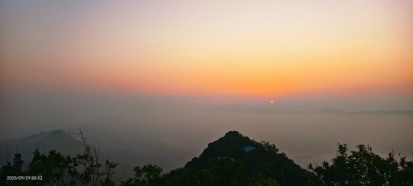 #二格山 #琉璃光 #雲海流瀑 #日出 9/292896682