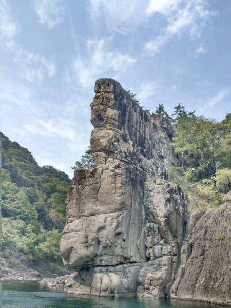 新竹尖石（秀巒）軍艦岩吊橋+屯野生台山891876