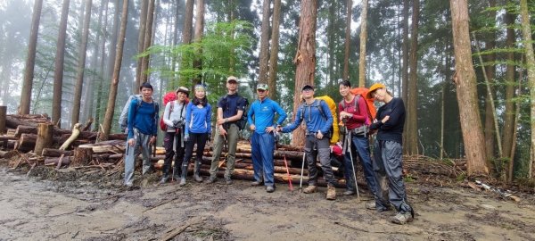 雙龍林道上巒安堂西巒大山1778668