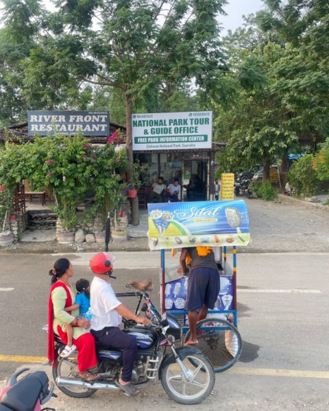 尼泊爾奇旺國家公園4天三夜2788933