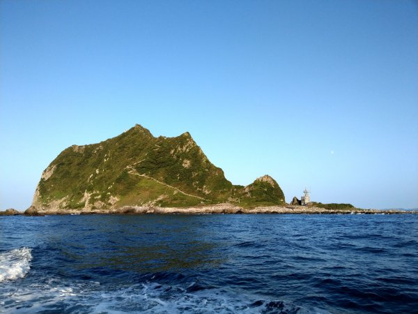 國慶日之基隆嶼(登島+登塔+繞島)