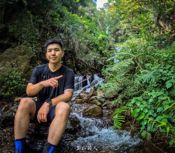 東關刀山瀑布2878051