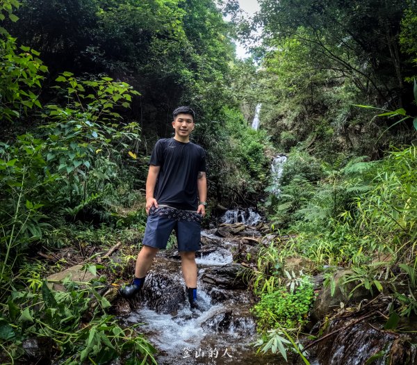 東關刀山瀑布2878054