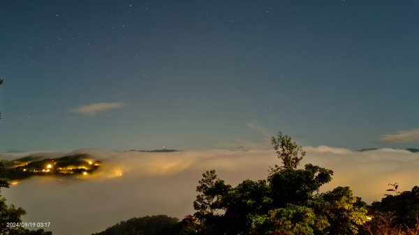 #琉璃光雲海 #日出雲海 #觀音圈雲海 #超級藍月雲海 #SuperBlueMoon 9/192598771