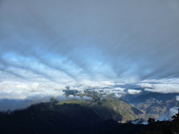 北大武山（喜多麗斷崖）雲海、雲霧、耶穌光之美2467675