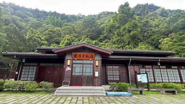觀雪縱走封面