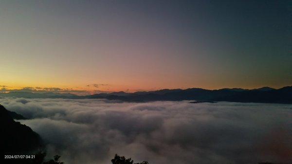 翡翠水庫壩頂星空夜景 #琉璃光雲海 &曙光 #觀音圈 7/72545308