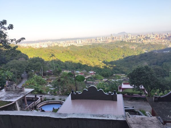 微笑山線：【天上山系】烘爐地土地公段：外南勢角山2963535