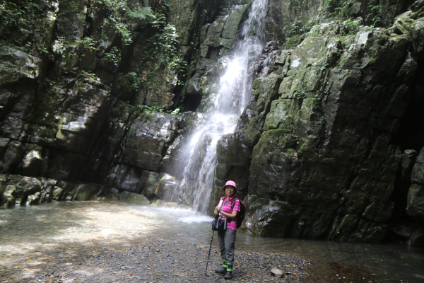 2025-08-10 四堵古道連走跑馬古道─淡蘭古道南段→四堵古道→石牌縣界公園→跑馬古道→迴音谷瀑布→玉龍居→十一股溪步道