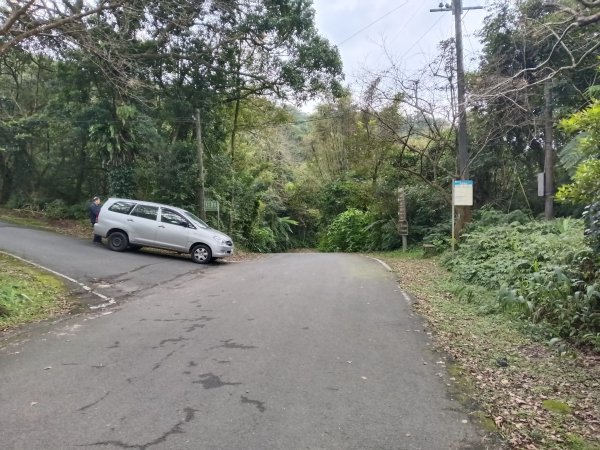 汐止區茄苳越嶺古道+上鹿窟崙山+九層坪山+四分尾山+大尖山8字走2981588