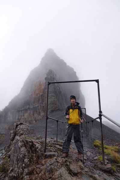 世界奇峰─泰雅族與賽夏族之聖山432203