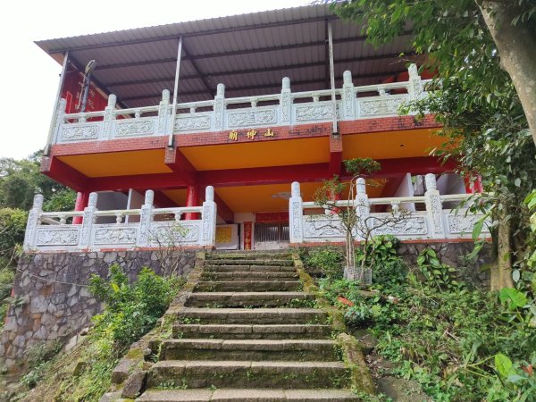 象山步道進-松山慈惠堂出