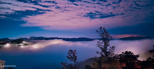 石碇趴趴走追雲趣 #二格山 #琉璃光 #雲海流瀑 #火燒雲 #雲海 #雲海 8/3 & 42850313