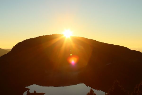 翠峰湖觀景台的日出231861