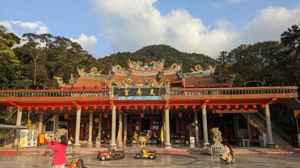 汐止大尖山 天秀宮停車場起登2056839