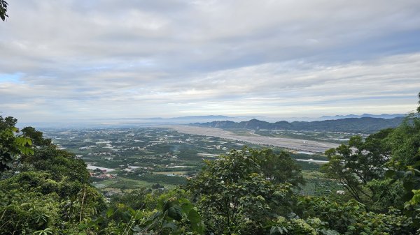 【錯過昨天的約定，今天用腳步致歉】⛰️尾寮山的魔王氣場依舊強大2952098