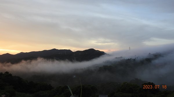 二格路曙光日出雲瀑&二格山雲海流瀑7/182222018