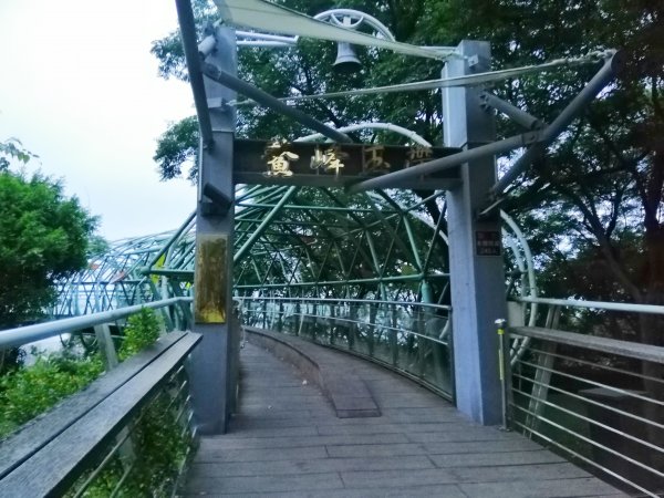 台中清水~白天夜晚一樣迷人清水鰲峰山步道976180