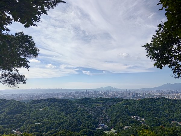 南勢角山1813923