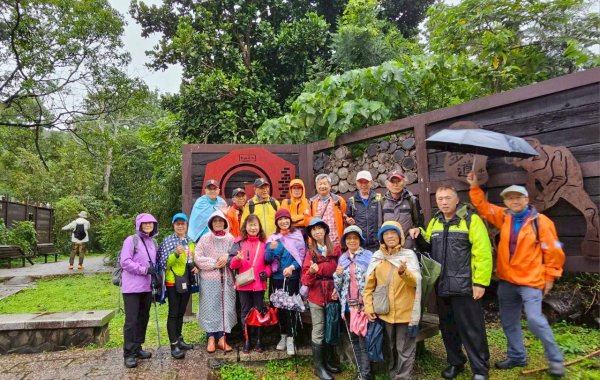 臺灣桃園國際機場、捷運大湖公園站→大溝溪生態治水園區→圓覺寺步道口→新福本坑→碧湖步道3007738