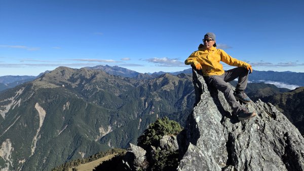 深秋綺麗山景和雲海的饗宴戒茂斯上嘉明湖山遊記2947326