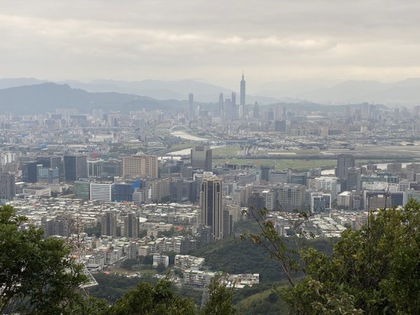 2023/12/22 金面山 剪刀石 大崙頭山 龍船岩2404721