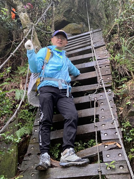 尋覓雨霧中的獅子|獅仔頭山|Mt.Shizaitou|隘勇線|峯花雪月2384991