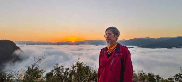 #新店四十份 #翡翠水庫壩頂 #覺真宮 #雲海 #日出 #雲瀑 #霧虹 1/52977236