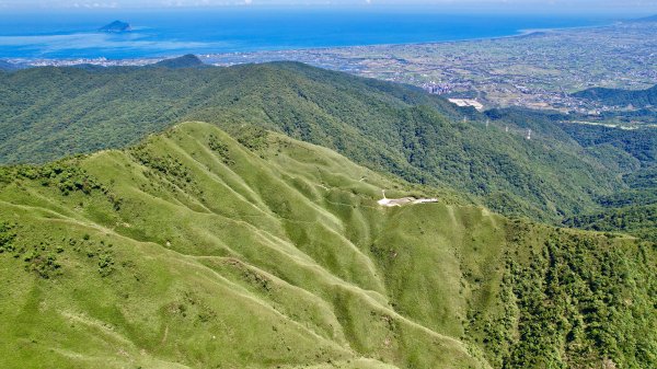 山與海一次盡收眼底的抹茶山