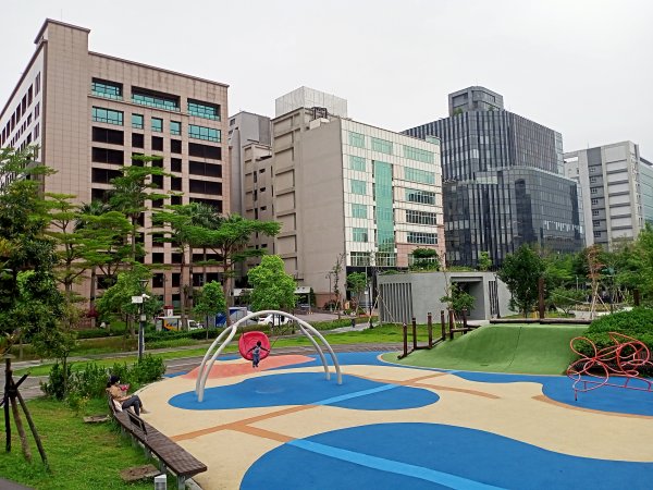 城市漫遊：內湖科學園區、大港墘公園、文德三號公園、瑞陽公園1683558