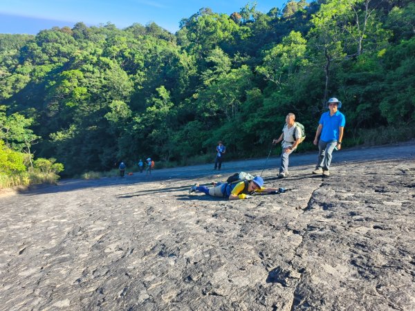 加里山前山隘勇線~大石壁探勘路線2221975