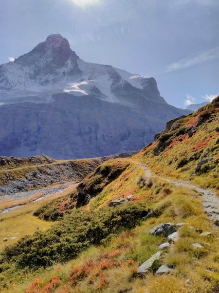 瑞士馬特杭峰的右臉：Schönbielhütte 步道2633651