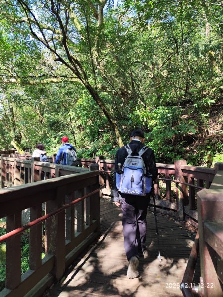 【臺北大縱走 2】【第二回合全程完成證書】鞍部→大屯山步道→大屯山主峰→大屯坪步道→二子坪步道2960418
