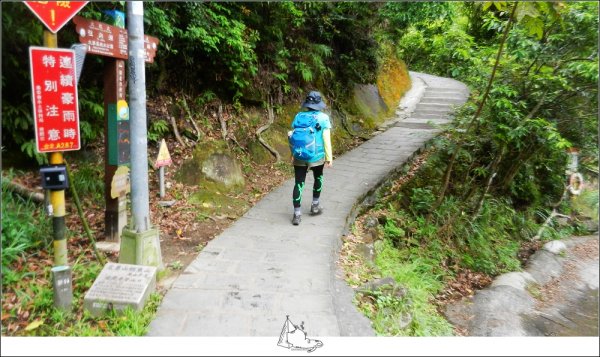 圓覺寺步道散步(圓覺瀑布、忠勇山)581583