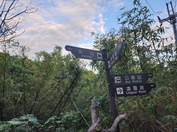 占山觀景台欣賞無盡夜色2972817