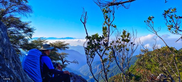 111.12.10 鳶嘴山-稍來山 A進B出1946811