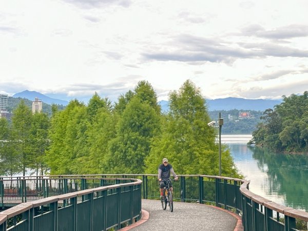 🚴 🐢🐢🐢🚵日月潭環湖咖搭車漫遊2895597