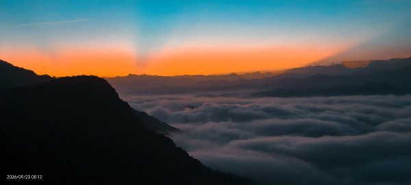 #翡翠水庫壩頂 #山羌 #霞光 #日出 #雲海 9/233121785
