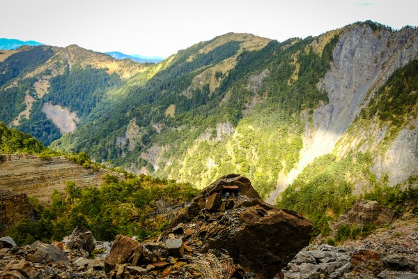[冬訪大霸聖山岳參行]-榮耀桂冠B'bu' Papak聖稜精選輯2974820