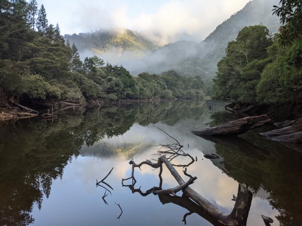 【高雄桃源】南一段。石山秀湖1227402