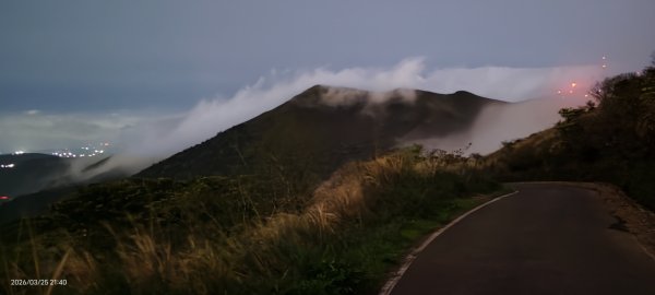 #大屯山 #雲瀑 #琉璃光 3/253023189