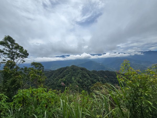 夏日的馬那邦山2796601